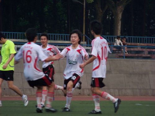 //cuggroup.zhubofuli.org/DMS/UploadFiles/Department_24/NewsUpload/20080422093452359.jpg