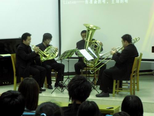 //cuggroup.zhubofuli.org/DMS/UploadFiles/Department_24/NewsUpload/20080415094200711.jpg