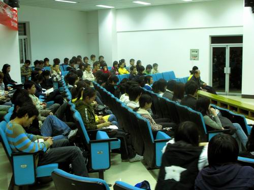 //cuggroup.zhubofuli.org/DMS/UploadFiles/Department_24/NewsUpload/20080415094133706.jpg